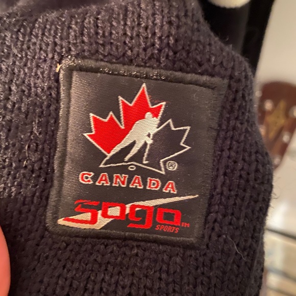 Team Canada Olympic Hockey Knit Sweater - Picture 6 of 6